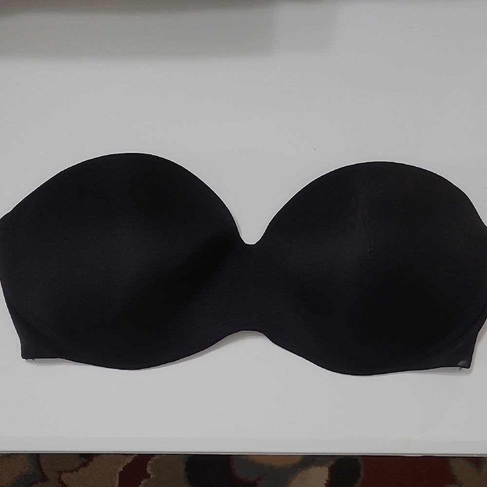 Maidenform Black Strapless Underwire Bra with Removable Clear Straps size 38DDD